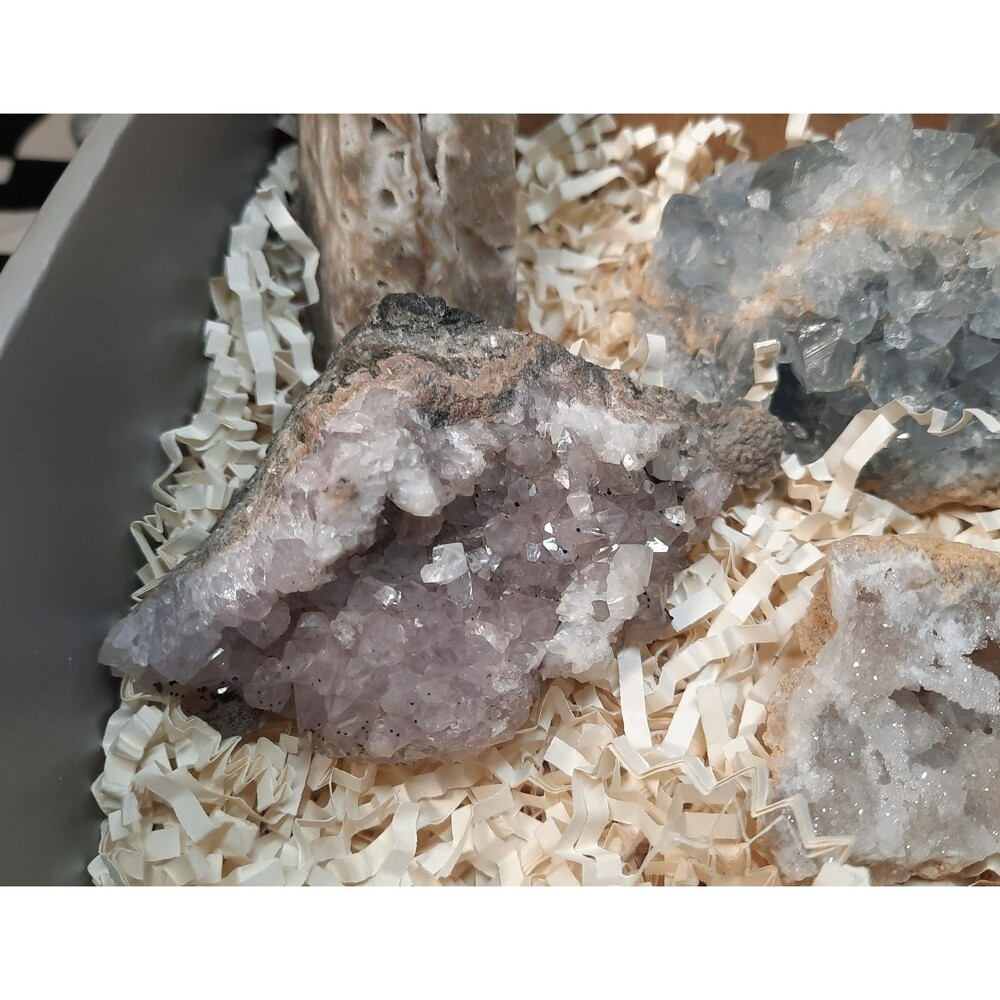 Natural Crystal Geode Rocks Collection Box - Picture 7 of 8